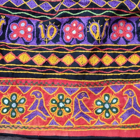Vintage NWT PASSPORT PIER 1 Indian Cotton Embroidered Boho Skirt With Mirrors - Picture 5 of 13